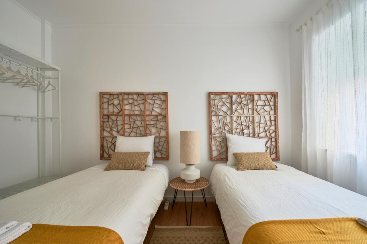 Belem Light Filled Apt With Patio, By Timecooler Lisboa المظهر الخارجي الصورة