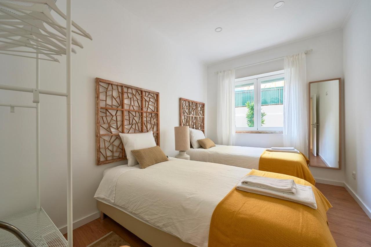 Belem Light Filled Apt With Patio, By Timecooler Lisboa المظهر الخارجي الصورة