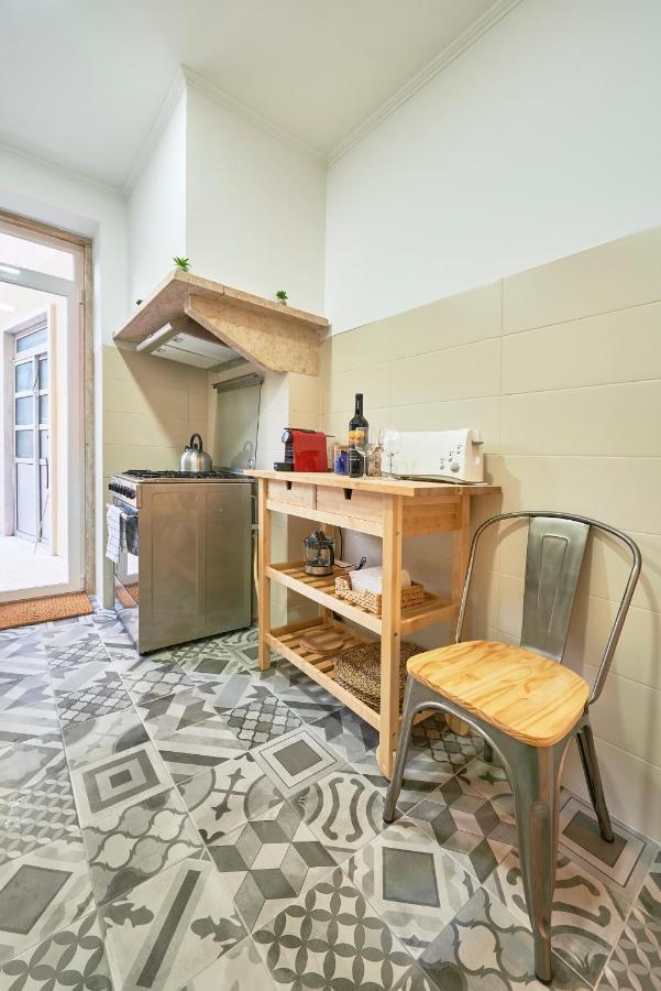 Belem Light Filled Apt With Patio, By Timecooler Lisboa المظهر الخارجي الصورة